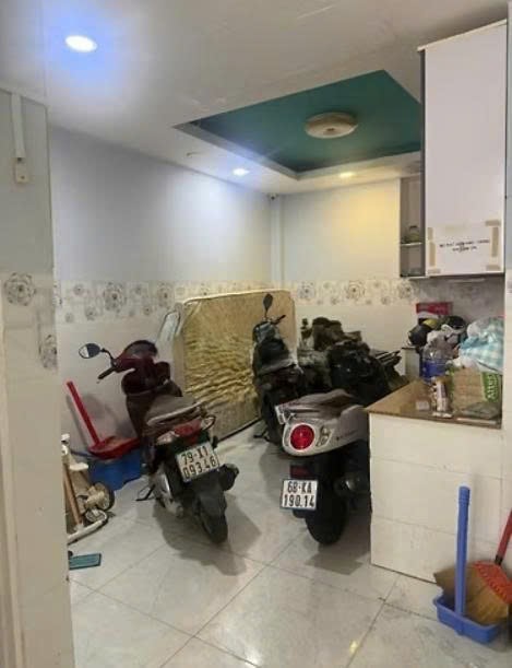 Nhà thuê tại Đường Trần Văn Đang, Quận 3